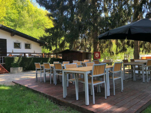 caff2e199be205838628dd1d9837758a_terasse2